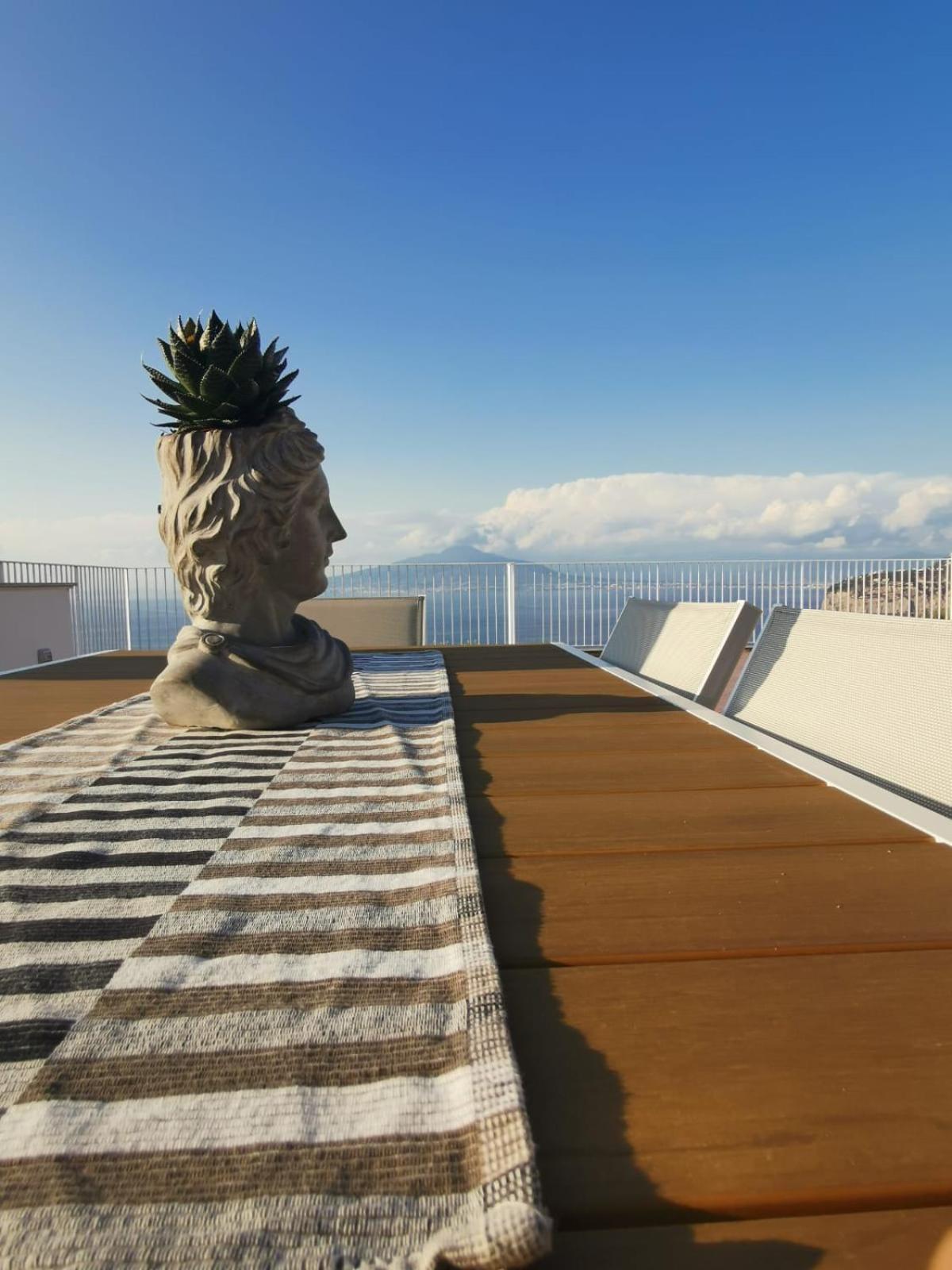 La Terrazza Sul Golfo Villa Sorrento Luaran gambar